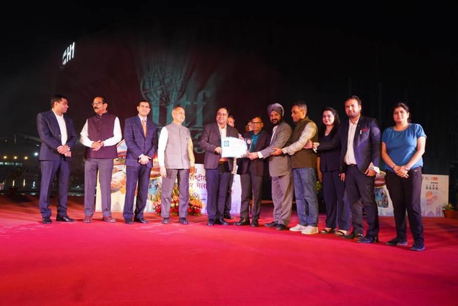 Ministry of Power receives Special Appreciation Medal for Excellence in Display at IITF 2023 – EQ