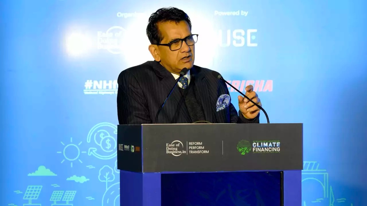 Government aims to make India green hydrogen hub by 2030, says Amitabh Kant – EQ