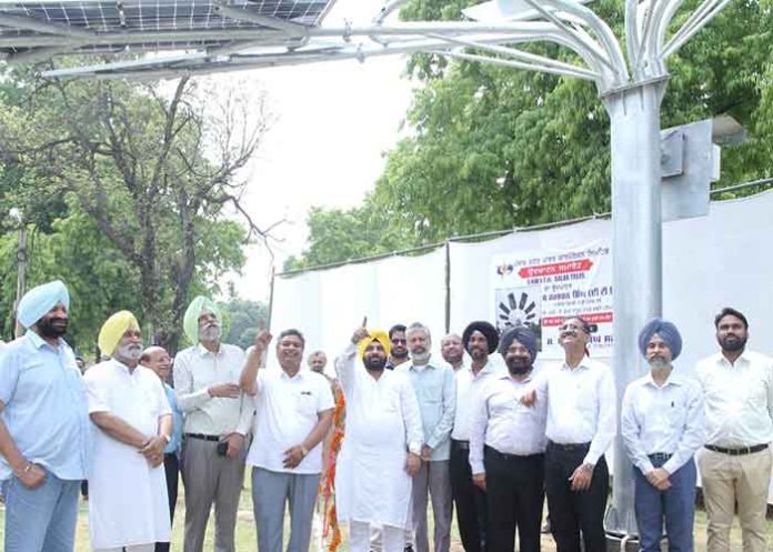 PSPCL commissions seven Solar Trees of 35 KW capacity – EQ