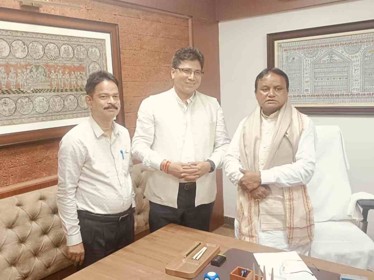 IREDA CMD Meets CM and Dy CM of Odisha to Boost Green Energy Financing – EQ